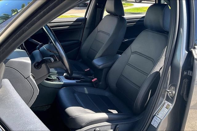 Used 2021 Volkswagen Passat 2.0T R-Line FWD image 24