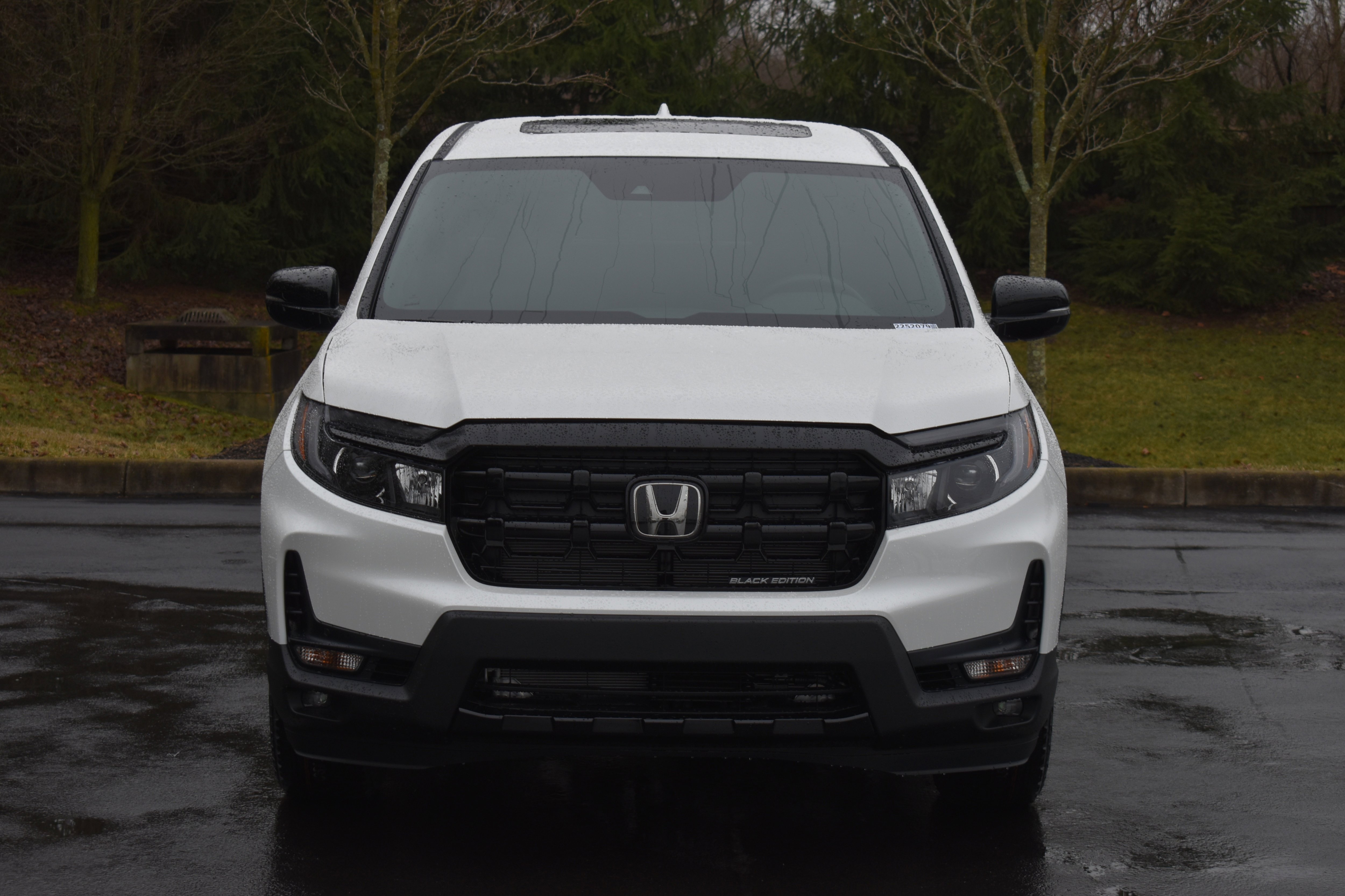 New 2026 Honda Ridgeline Black Edition image 2