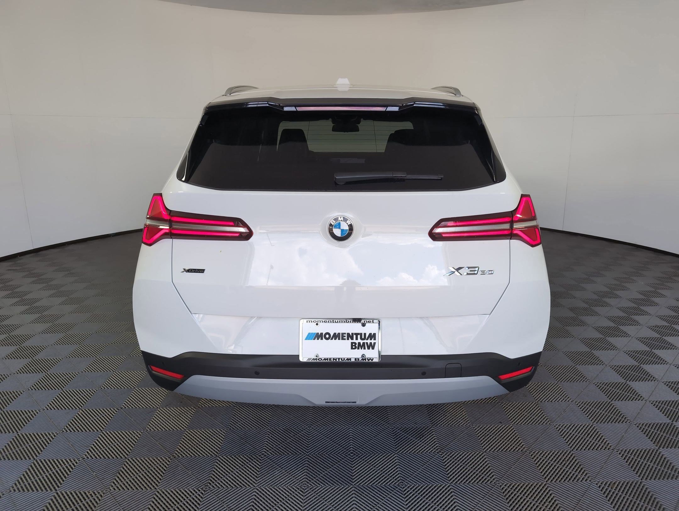 Used 2026 BMW X3 xDrive30 image 8