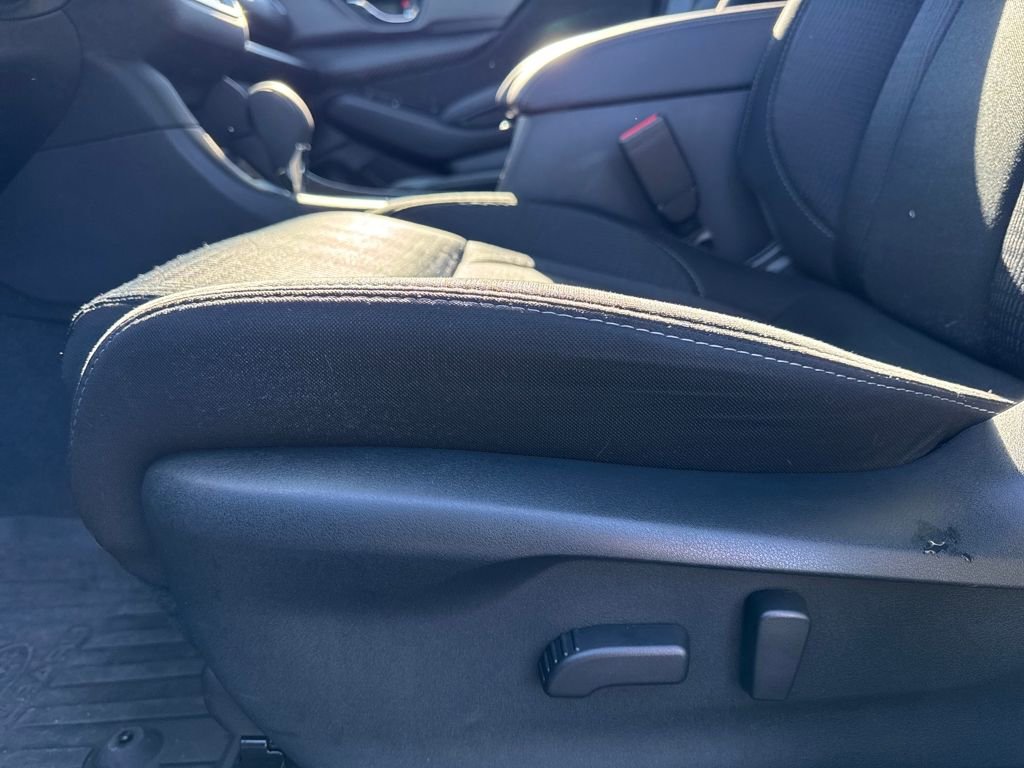 Used 2025 Subaru Ascent Premium w/ Popular Package #2 image 16