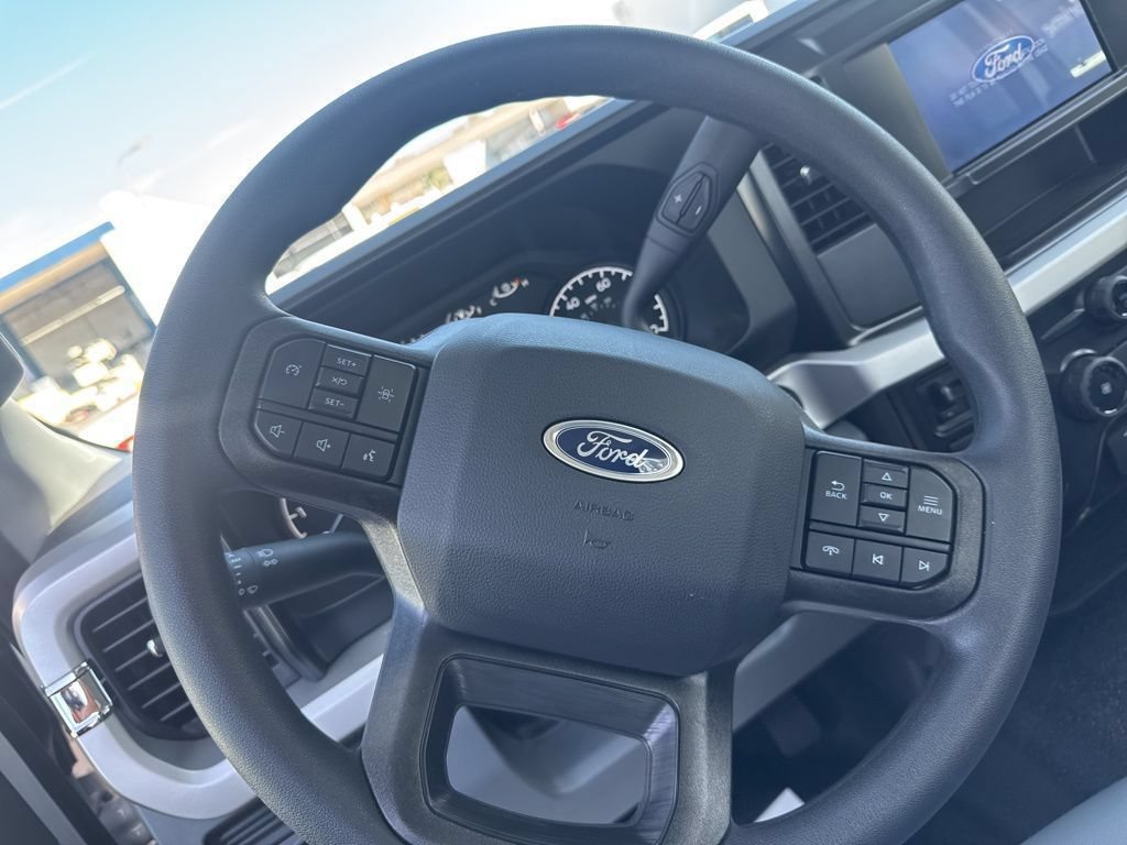 New 2026 Ford F350 XL w/ XL Chrome Package RWD image 34