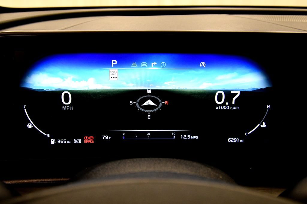 Certified 2025 Kia Sportage X-Pro AWD/4WD image 23