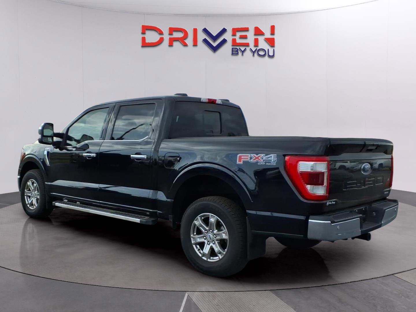 Used 2022 Ford F150 Lariat image 3