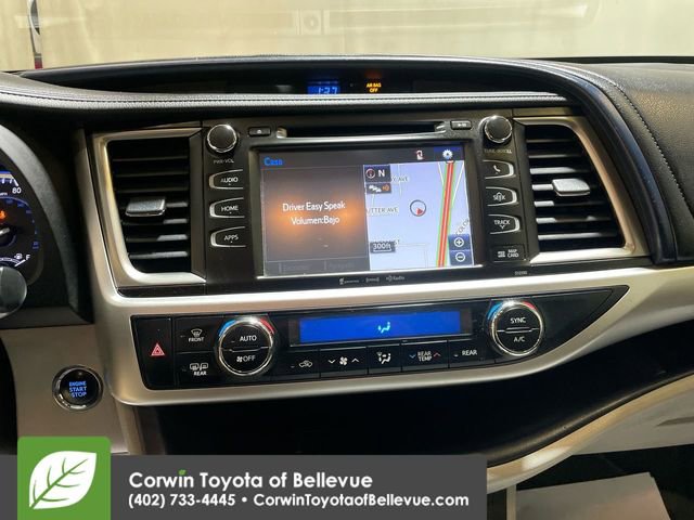 Used 2019 Toyota Highlander XLE image 13