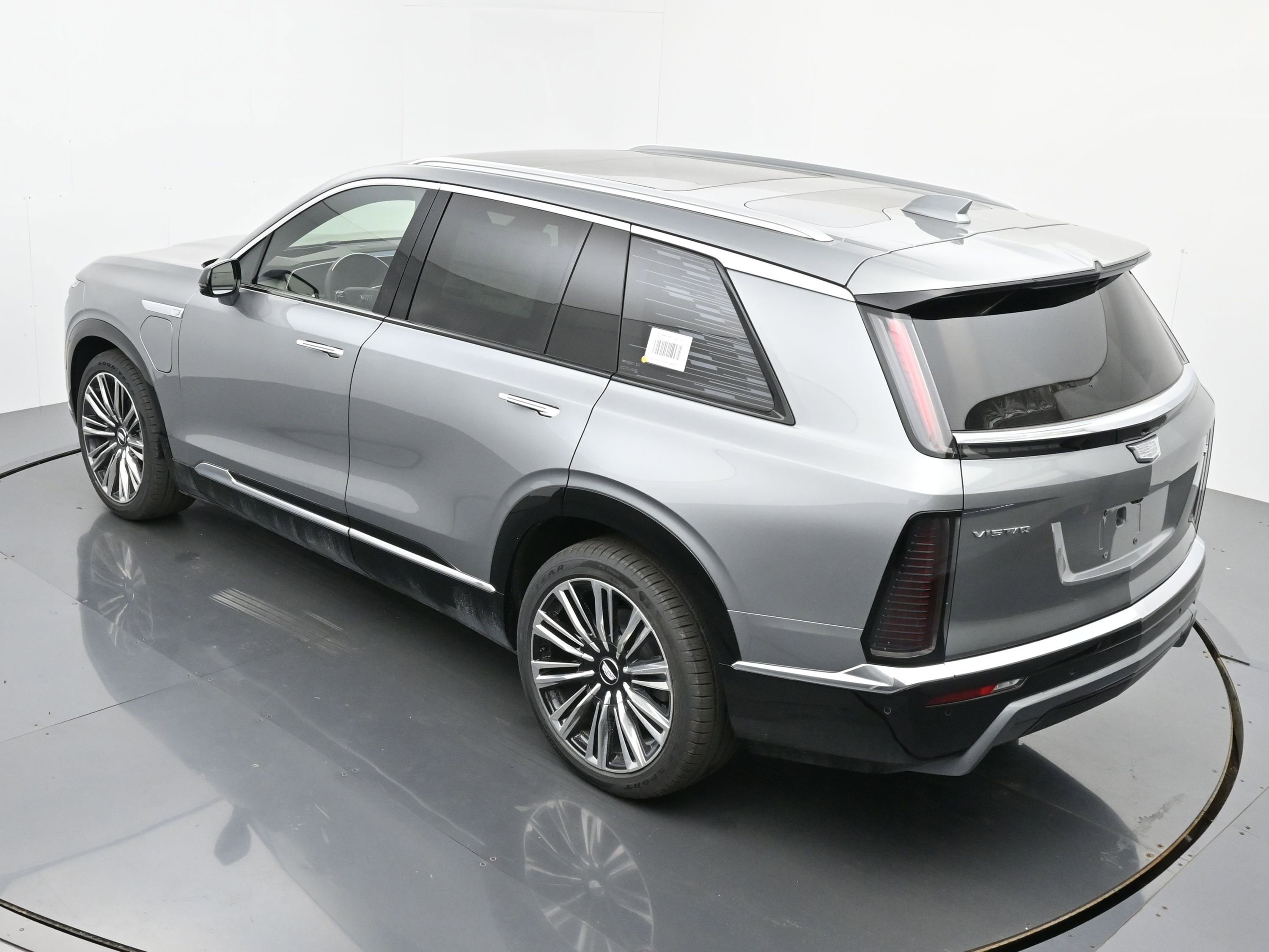 New 2026 Cadillac Vistiq Premium Luxury w/ LPO, Floor Liner Package image 25