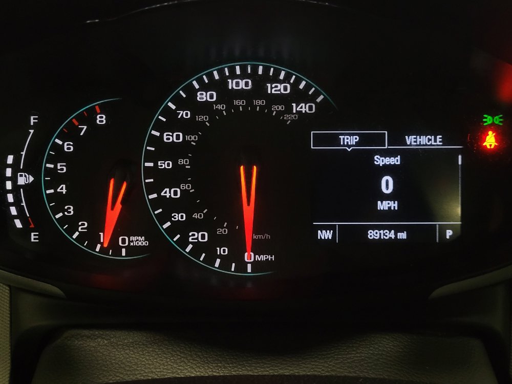 Used 2019 Chevrolet Sonic LT w/ Convenience Package FWD image 23