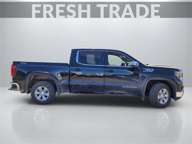 Used 2023 GMC Sierra 1500 SLE image 2