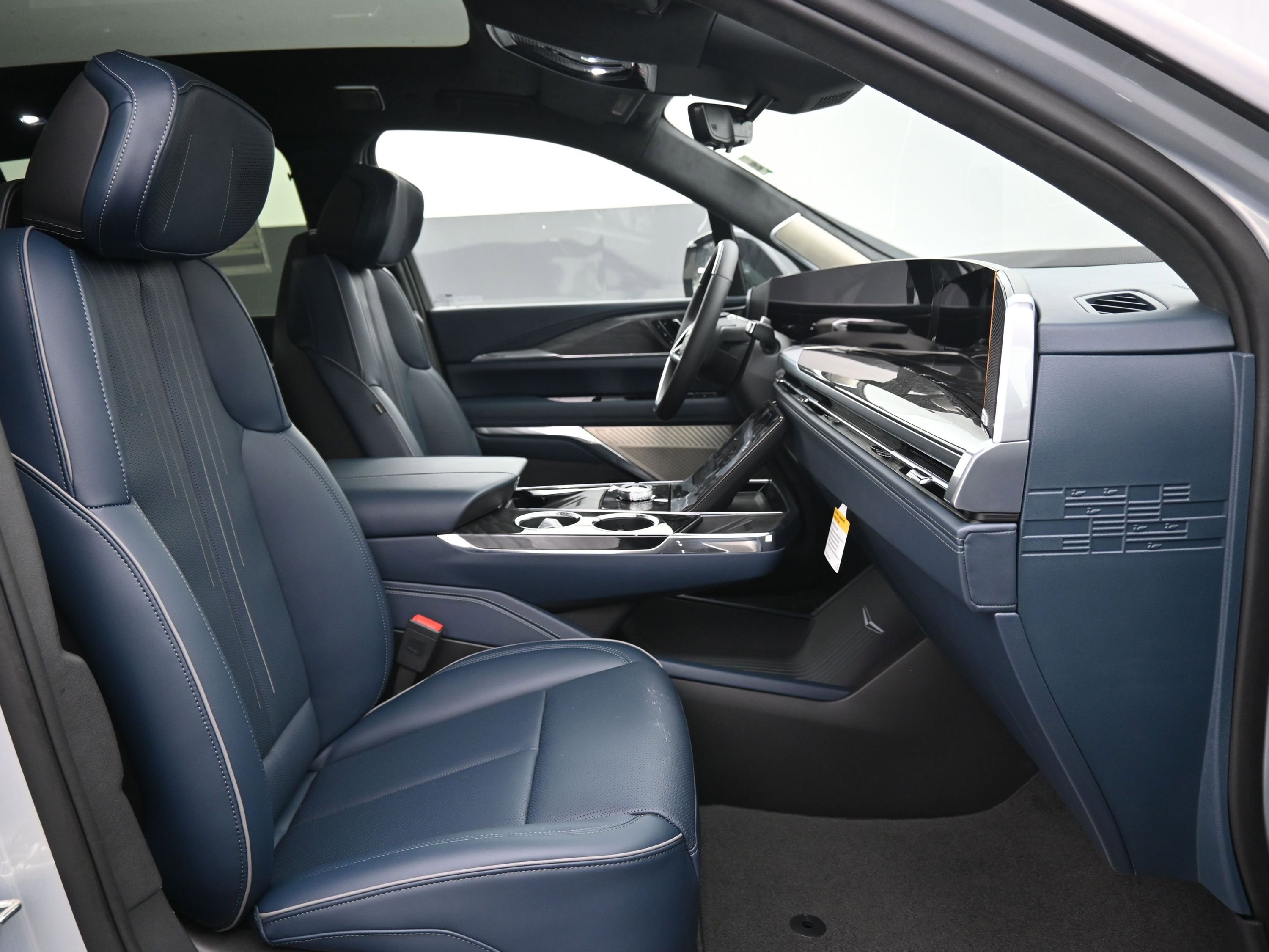 New 2025 Cadillac Escalade IQ Sport 2 image 13