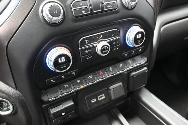 Used 2021 GMC Sierra 1500 AT4 w/ AT4 Premium Package AWD/4WD image 34