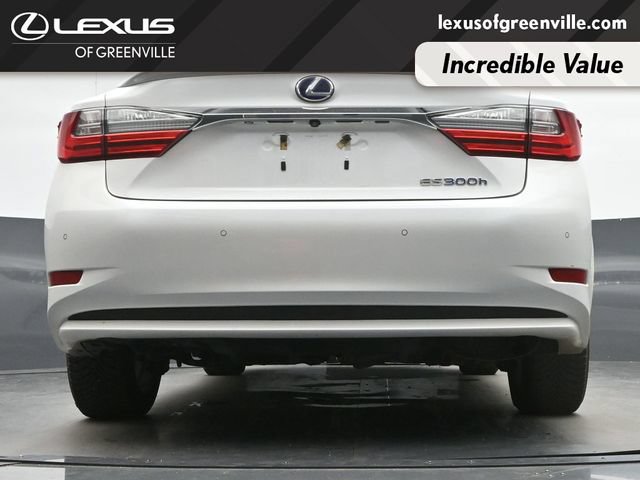 Used 2017 Lexus ES 300h w/ Luxury Package FWD image 13