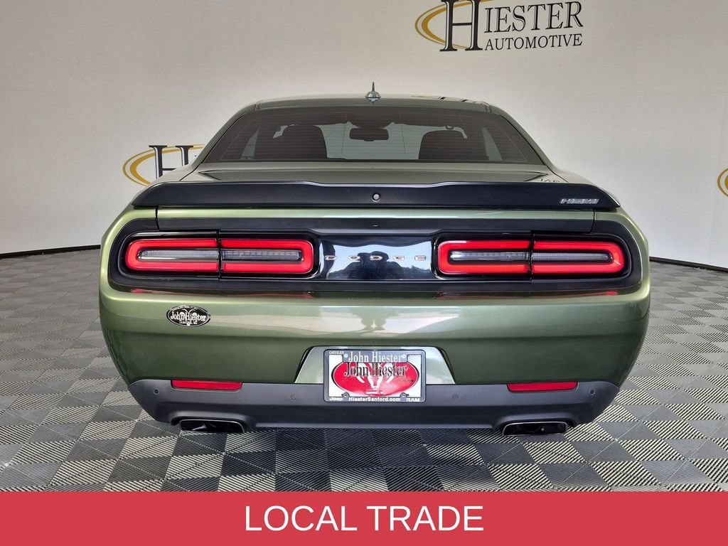 Used 2022 Dodge Challenger R/T Scat Pack RWD image 5
