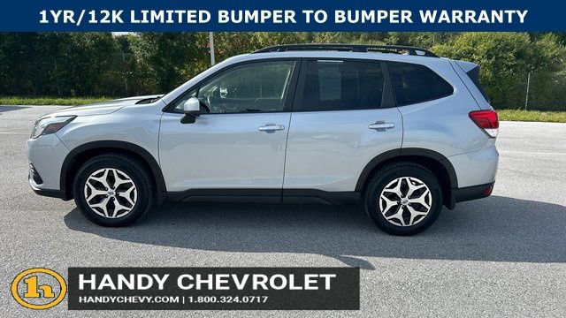 Used 2022 Subaru Forester Premium image 7