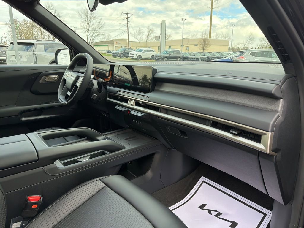 New 2027 Kia Telluride S image 13