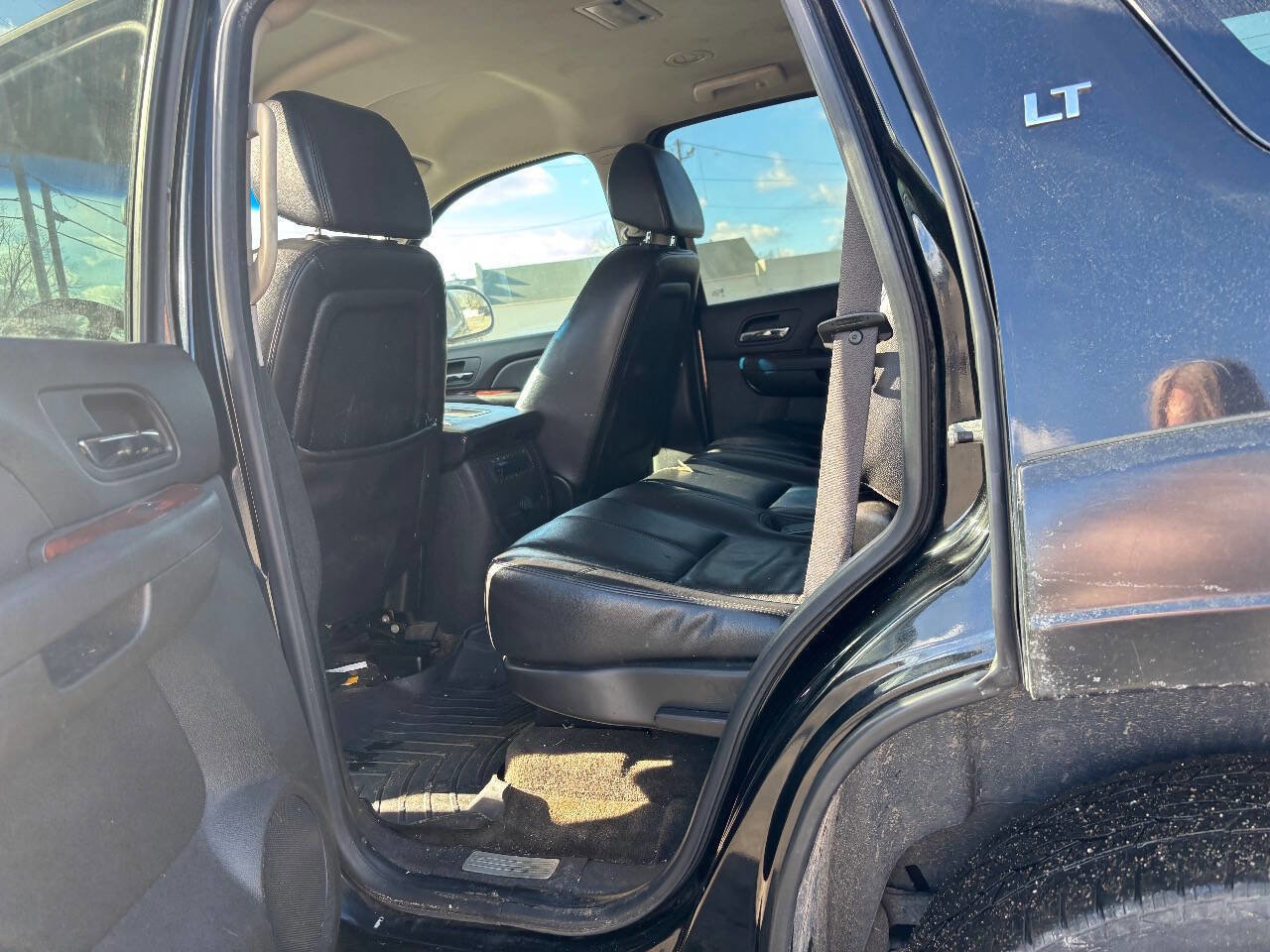 Used 2009 Chevrolet Tahoe LT w/ Luxury Package image 9