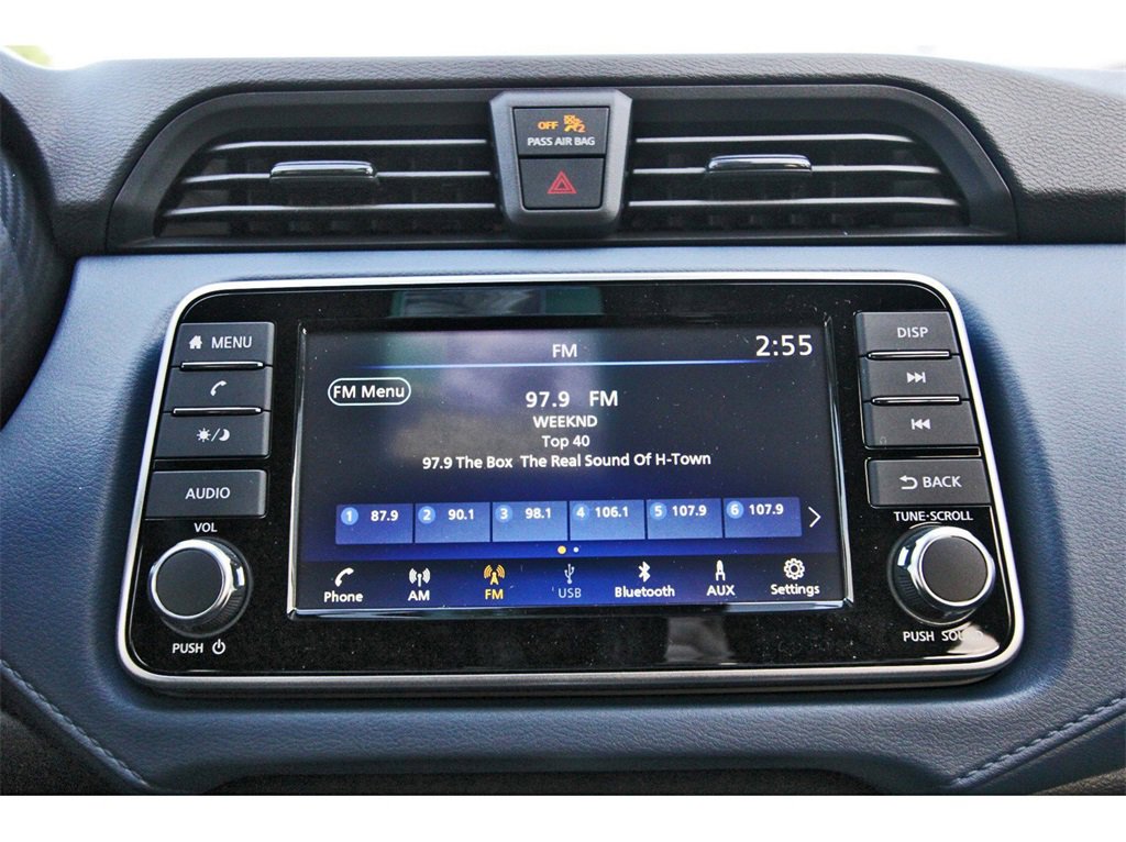 New 2025 Nissan Versa SV w/ Trunk Package image 24