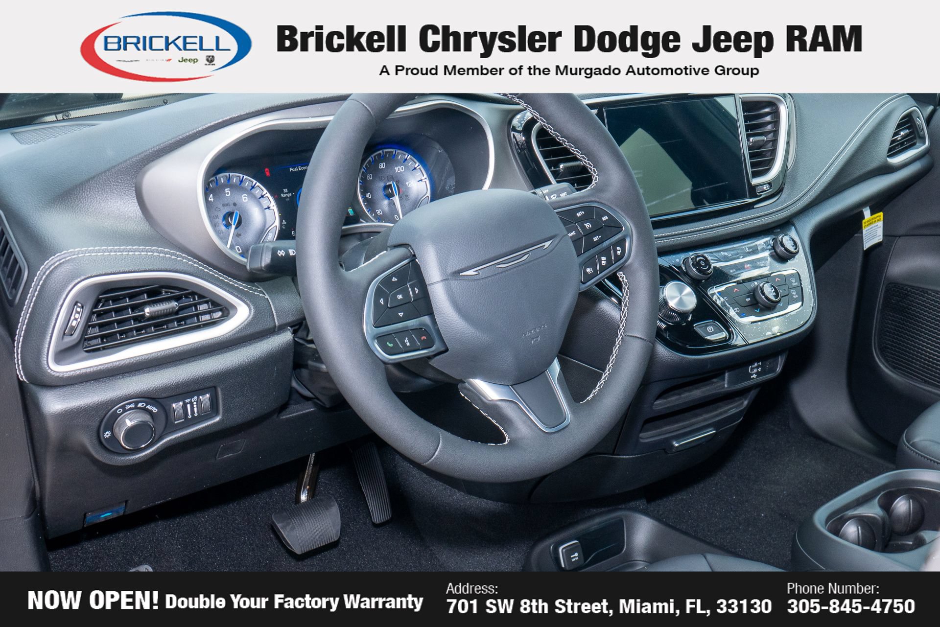 New 2027 Chrysler Pacifica Select FWD image 12
