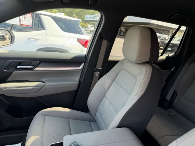 Certified 2025 GMC Terrain Elevation AWD/4WD image 13