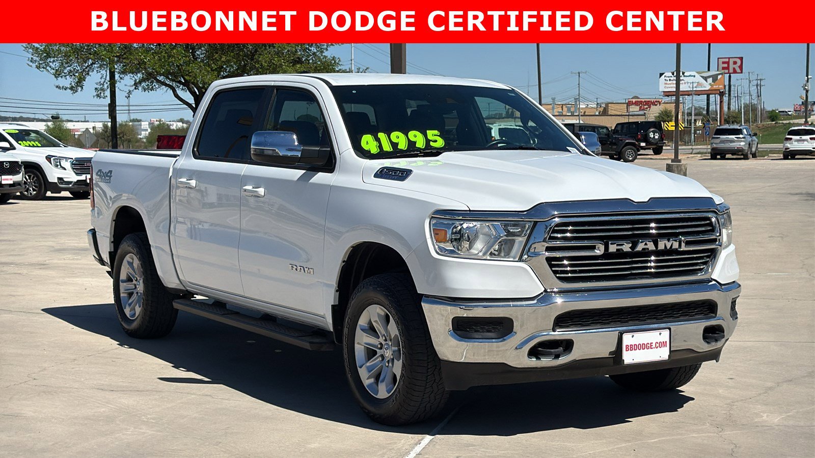 Used 2023 RAM 1500 Laramie w/ Off Road Group AWD/4WD image 7