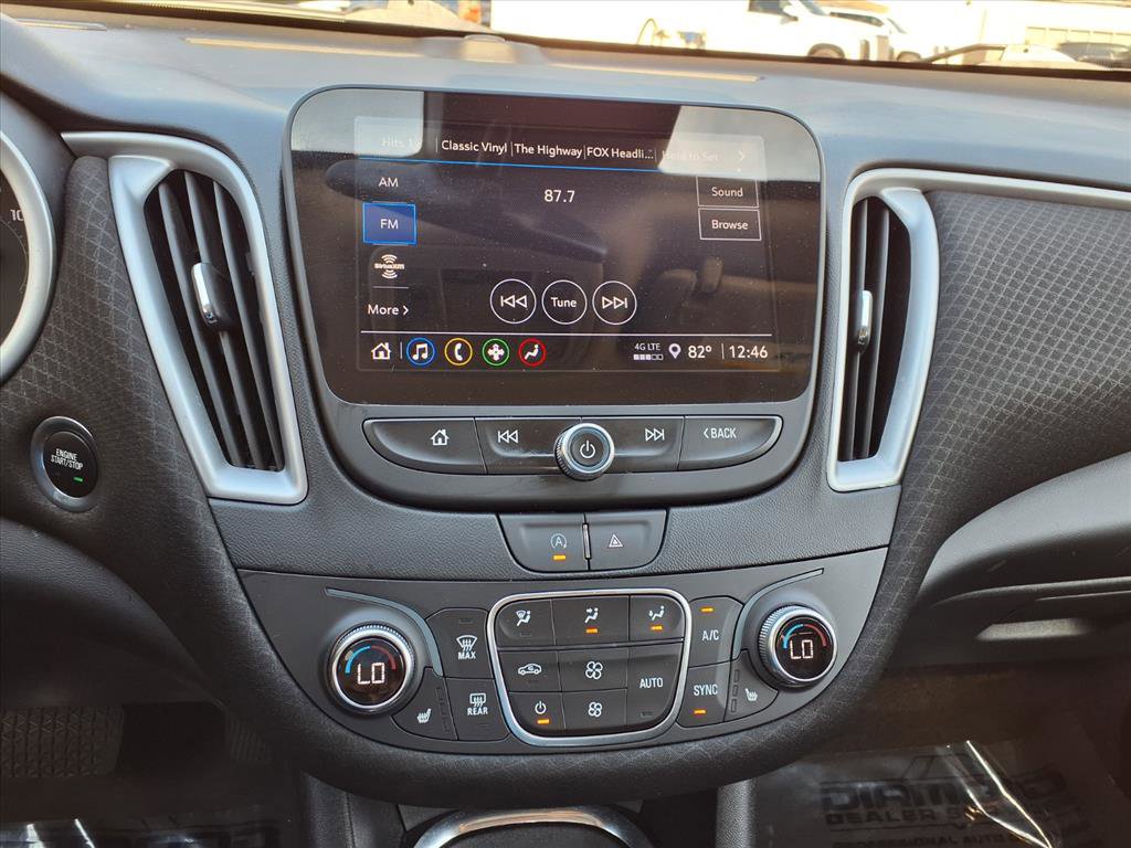 Used 2023 Chevrolet Malibu LT image 21