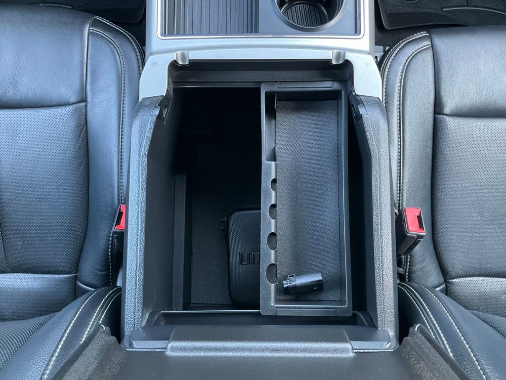 Used 2020 Ford F350 Lariat w/ Lariat Ultimate Package image 29