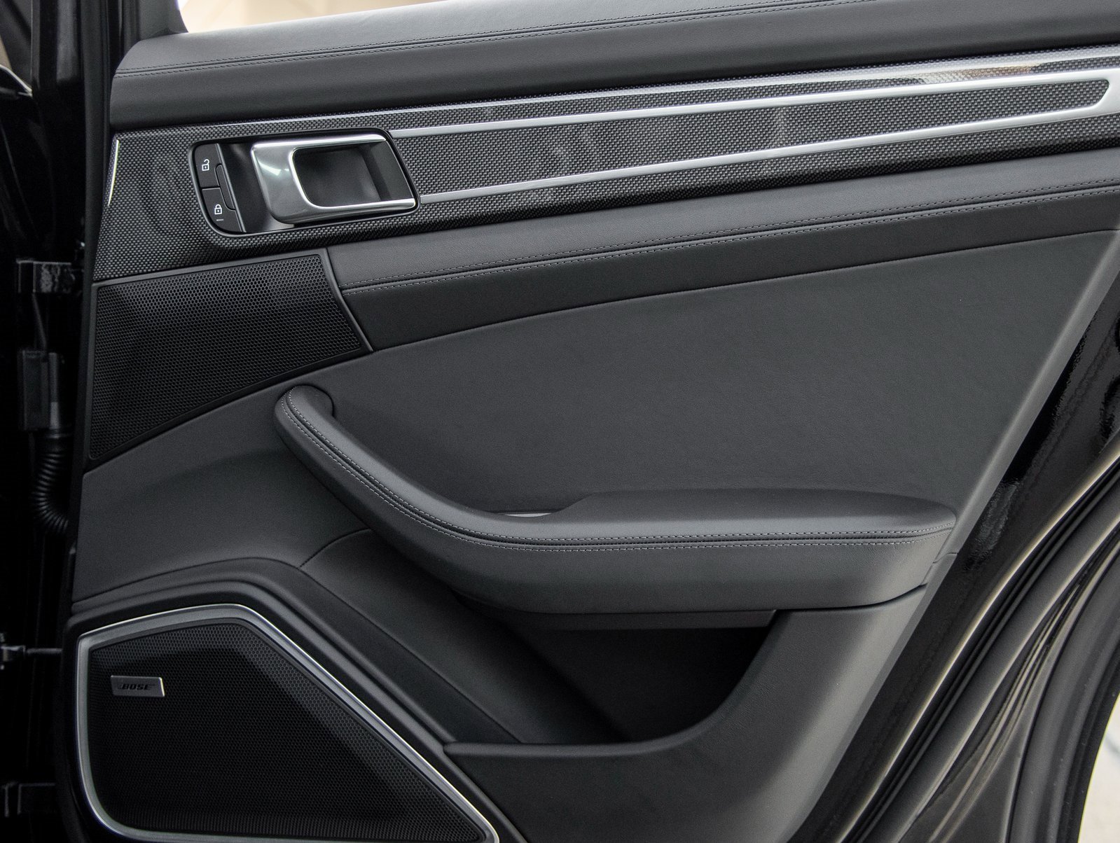 Certified 2023 Porsche Panamera GTS image 35