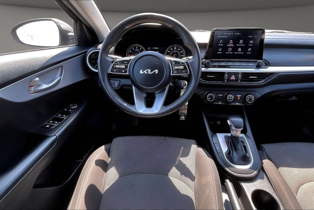 Used 2024 Kia Forte LXS w/ LXS Technology Package FWD image 11