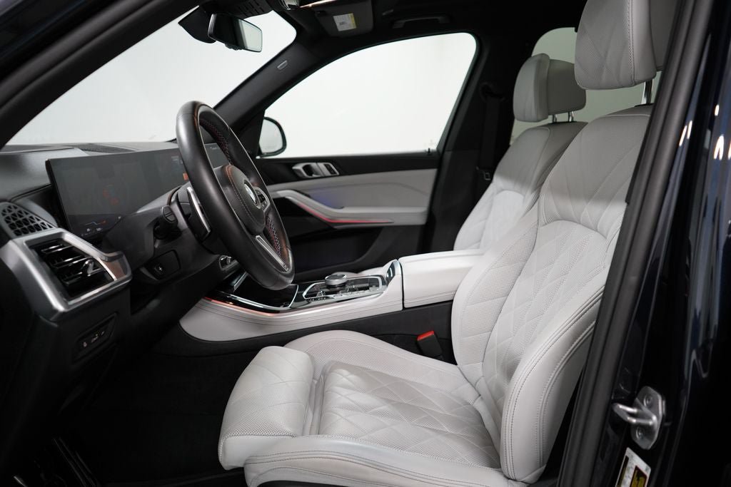 Used 2025 BMW X5 M60i w/ Executive Package AWD/4WD image 14