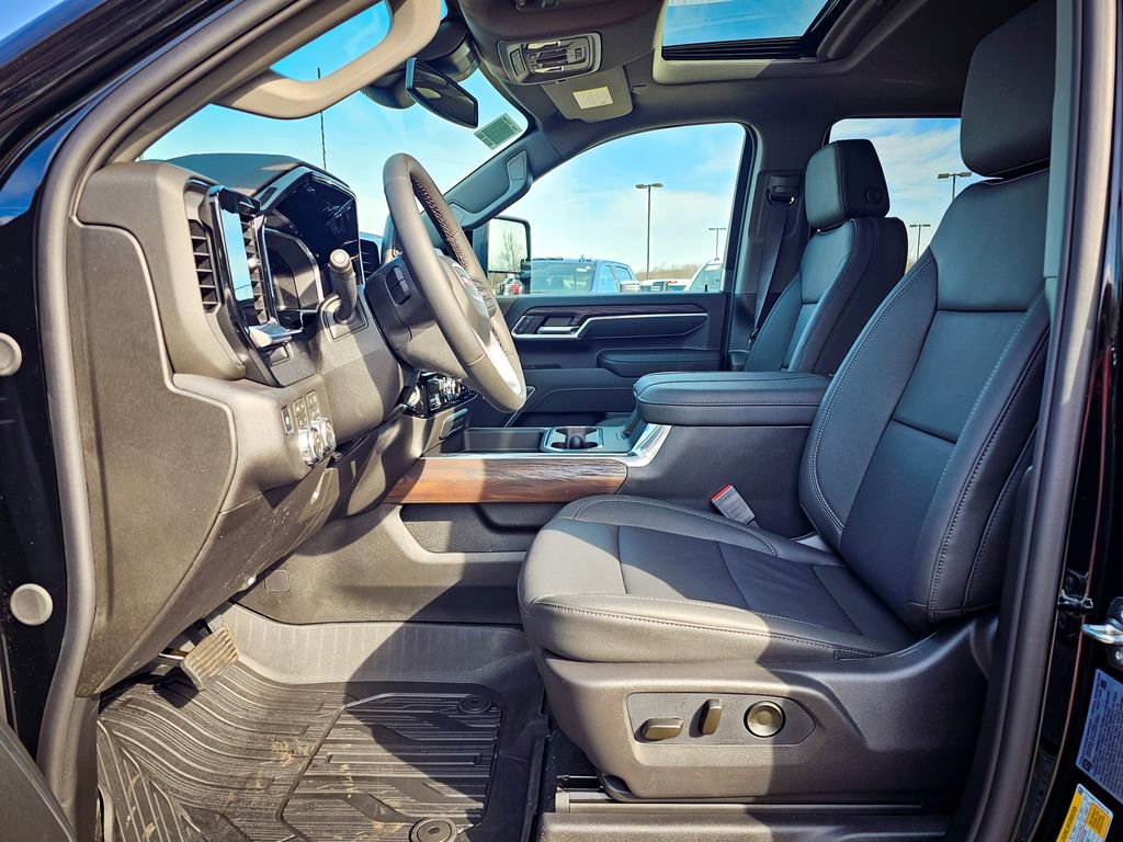 New 2026 GMC Sierra 2500 SLT w/ Max Trailering Package image 16