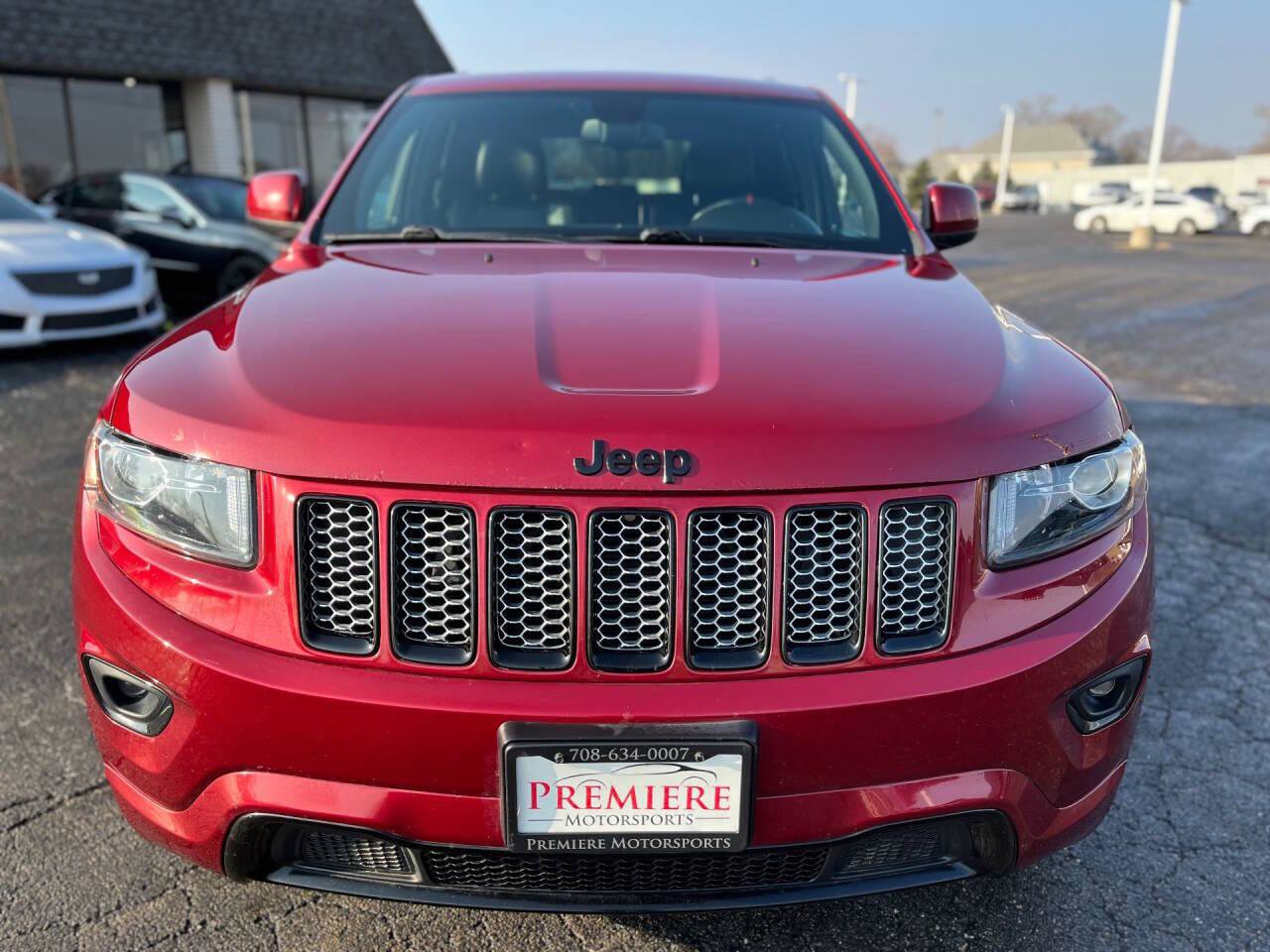 Used 2014 Jeep Grand Cherokee Altitude AWD/4WD image 12