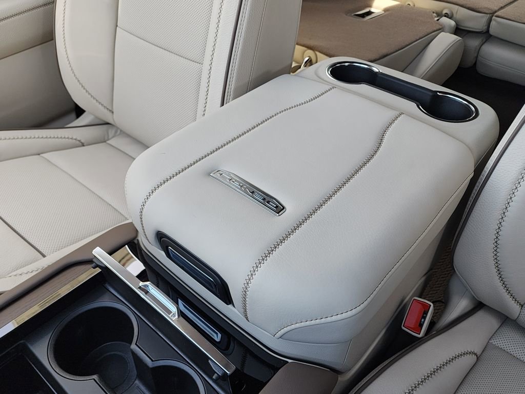 New 2026 GMC Yukon XL Denali w/ Sun & Power Step Package image 36