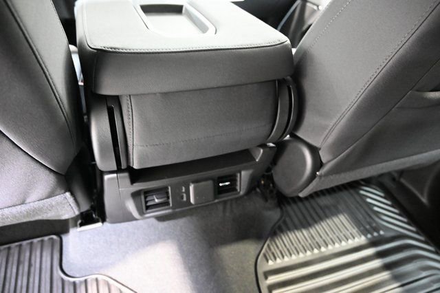 New 2026 GMC Sierra 1500 Elevation image 25