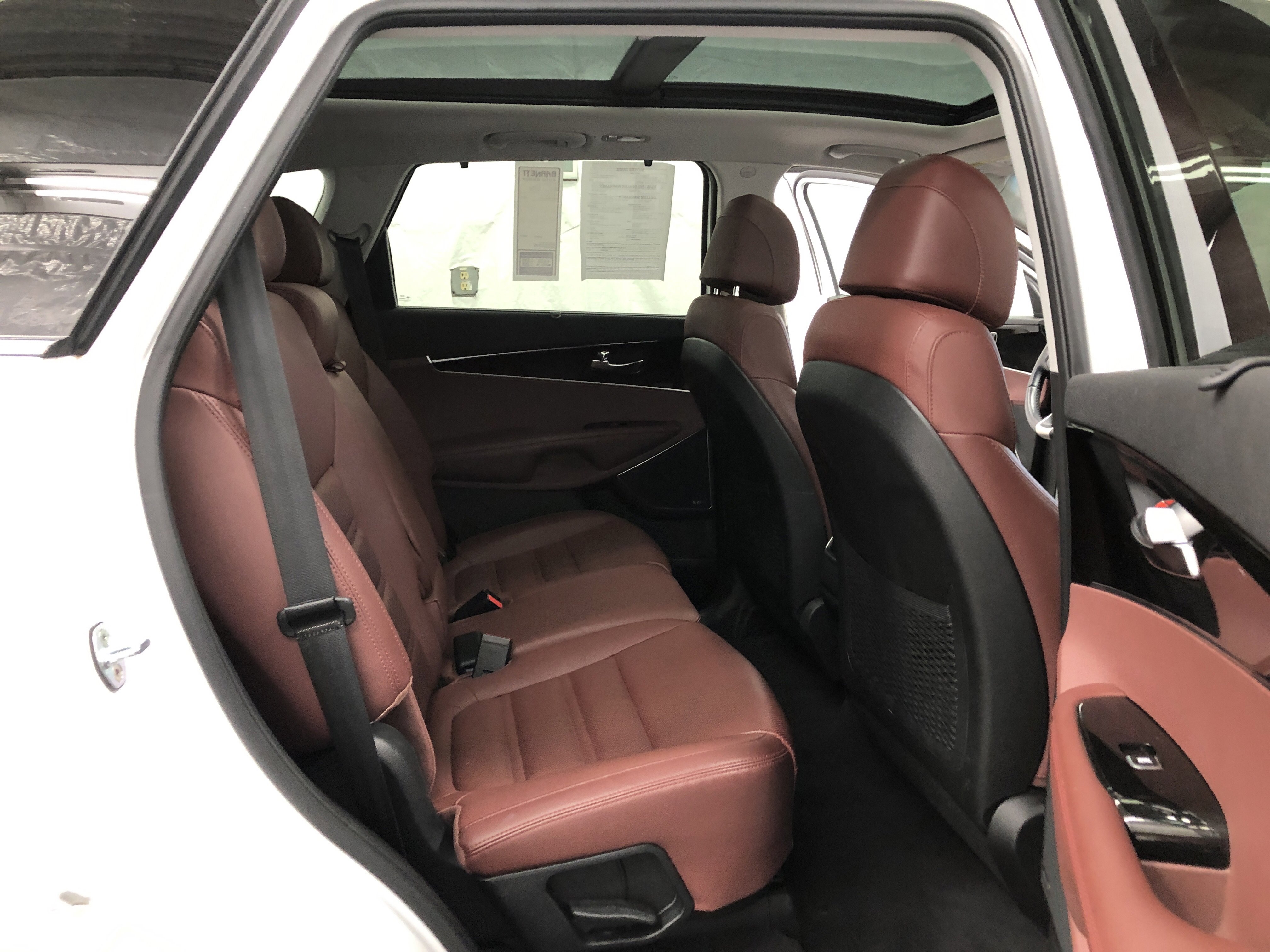 Used 2017 Kia Sorento SX image 12