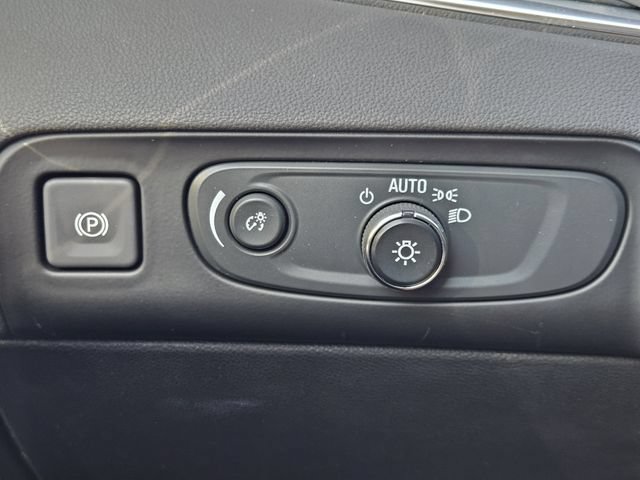 Used 2021 Buick Enclave Premium w/ Surround and Sites Package FWD image 21