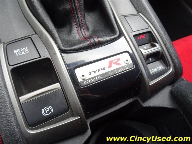 Used 2018 Honda Civic Type R image 23