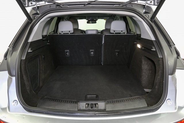 Used 2022 Lincoln Corsair AWD w/ Premium Package image 10