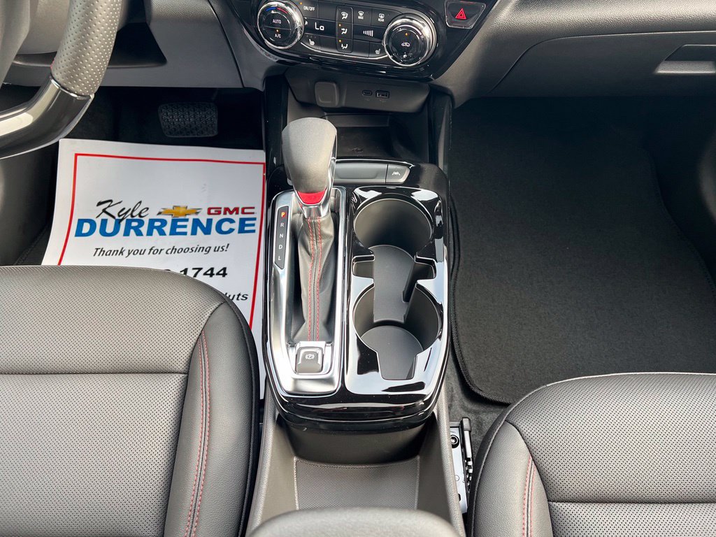 New 2026 Chevrolet Trax RS w/ Sunroof Package FWD image 21