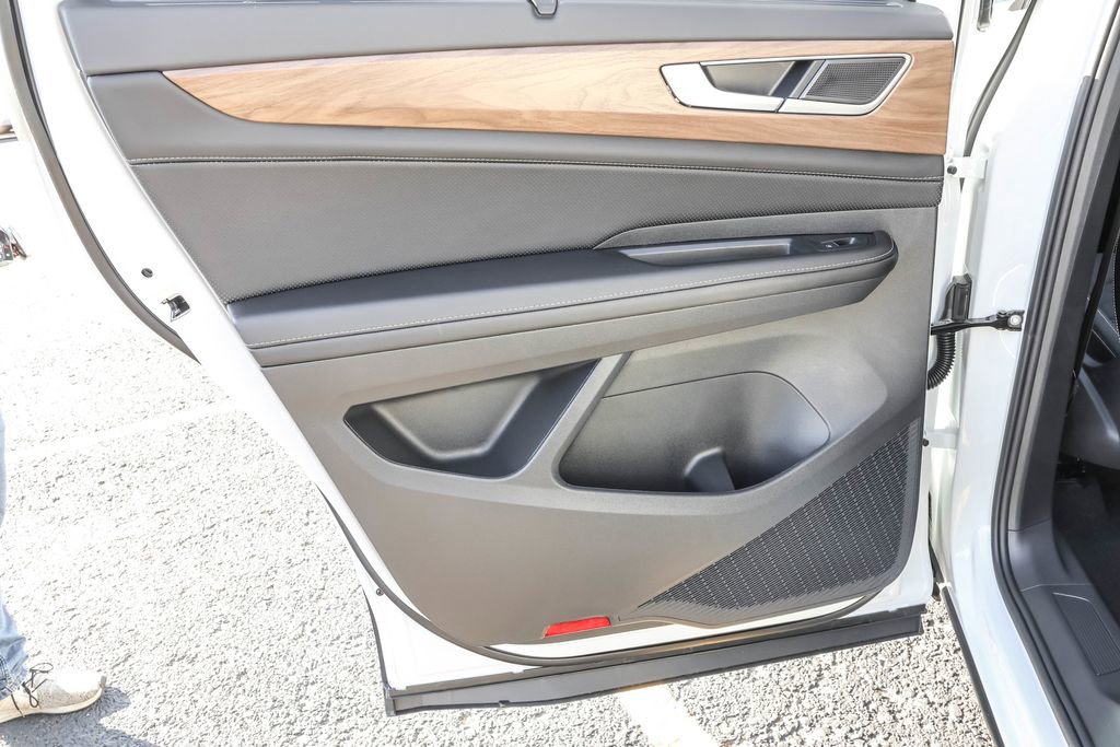 New 2026 Volkswagen Atlas SE AWD/4WD image 33