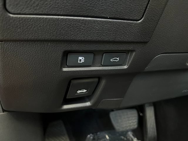 Used 2024 Lexus ES 300h w/ Premium Package FWD image 29