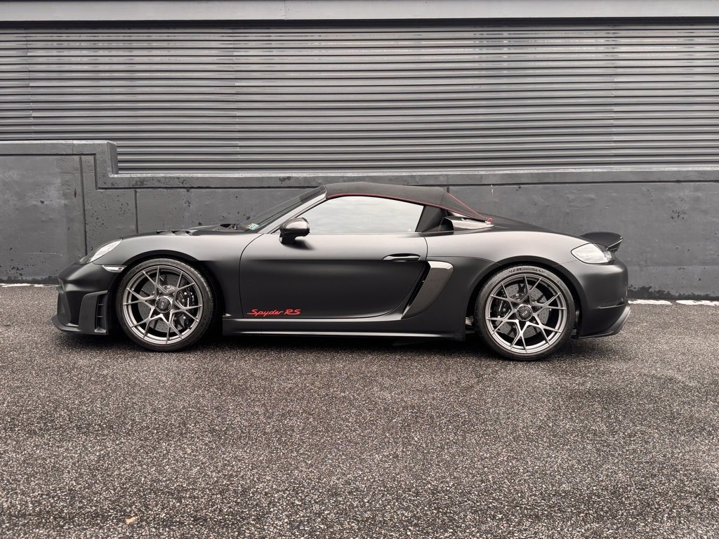 Certified 2025 Porsche 718 Boxster Spyder RS image 7