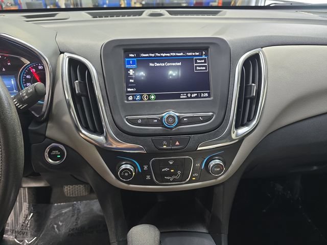 Used 2024 Chevrolet Equinox LS w/ LS Convenience Package AWD/4WD image 19