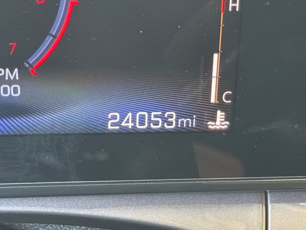 Used 2024 Chevrolet Trax ACTIV w/ Sunroof Package image 23