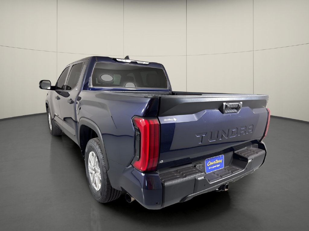 Used 2022 Toyota Tundra SR5 w/ Convenience Package RWD image 6