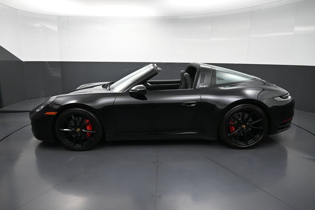 Certified 2024 Porsche 911 Targa 4S AWD/4WD image 30