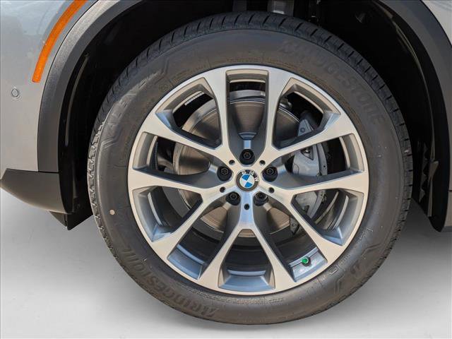 Used 2026 BMW X5 xDrive40i image 10