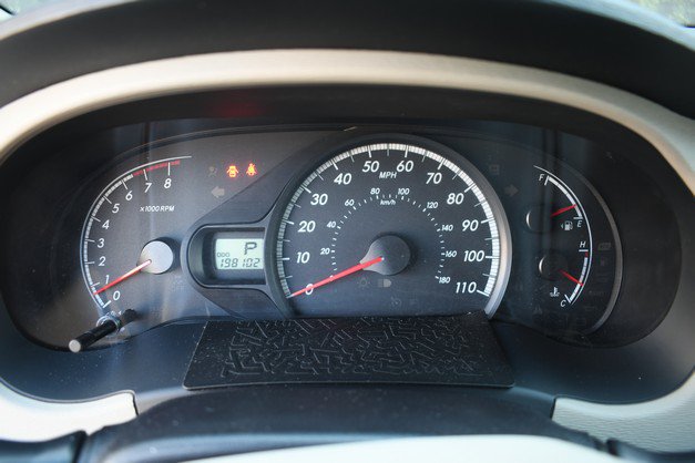 Used 2014 Toyota Sienna LE FWD image 32