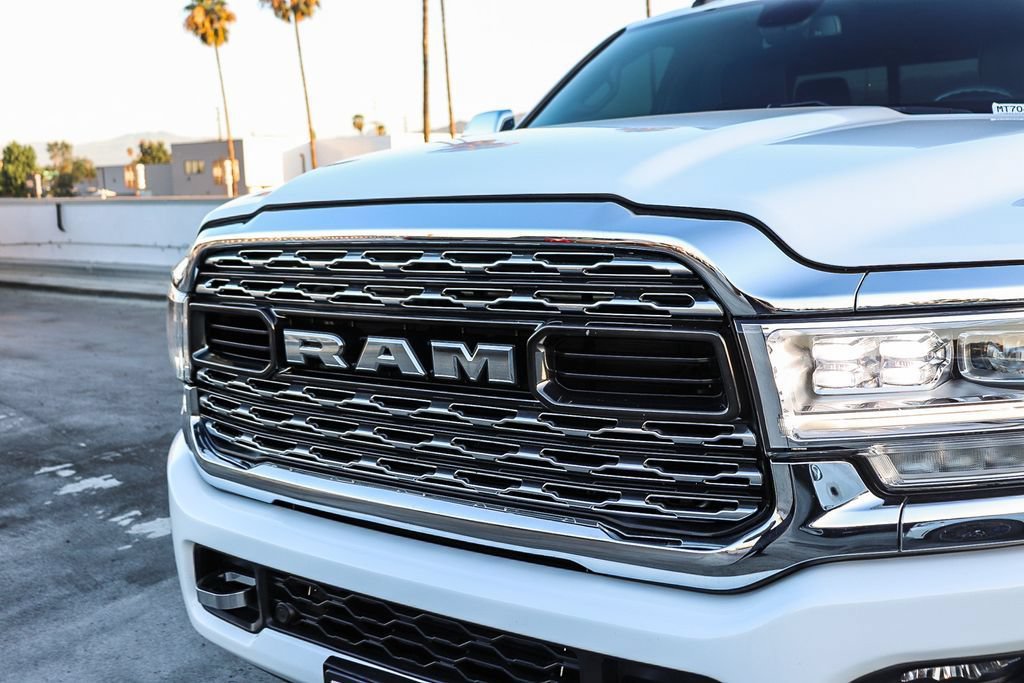 Used 2022 RAM 2500 Limited w/ Body Color Bumper Group AWD/4WD image 6