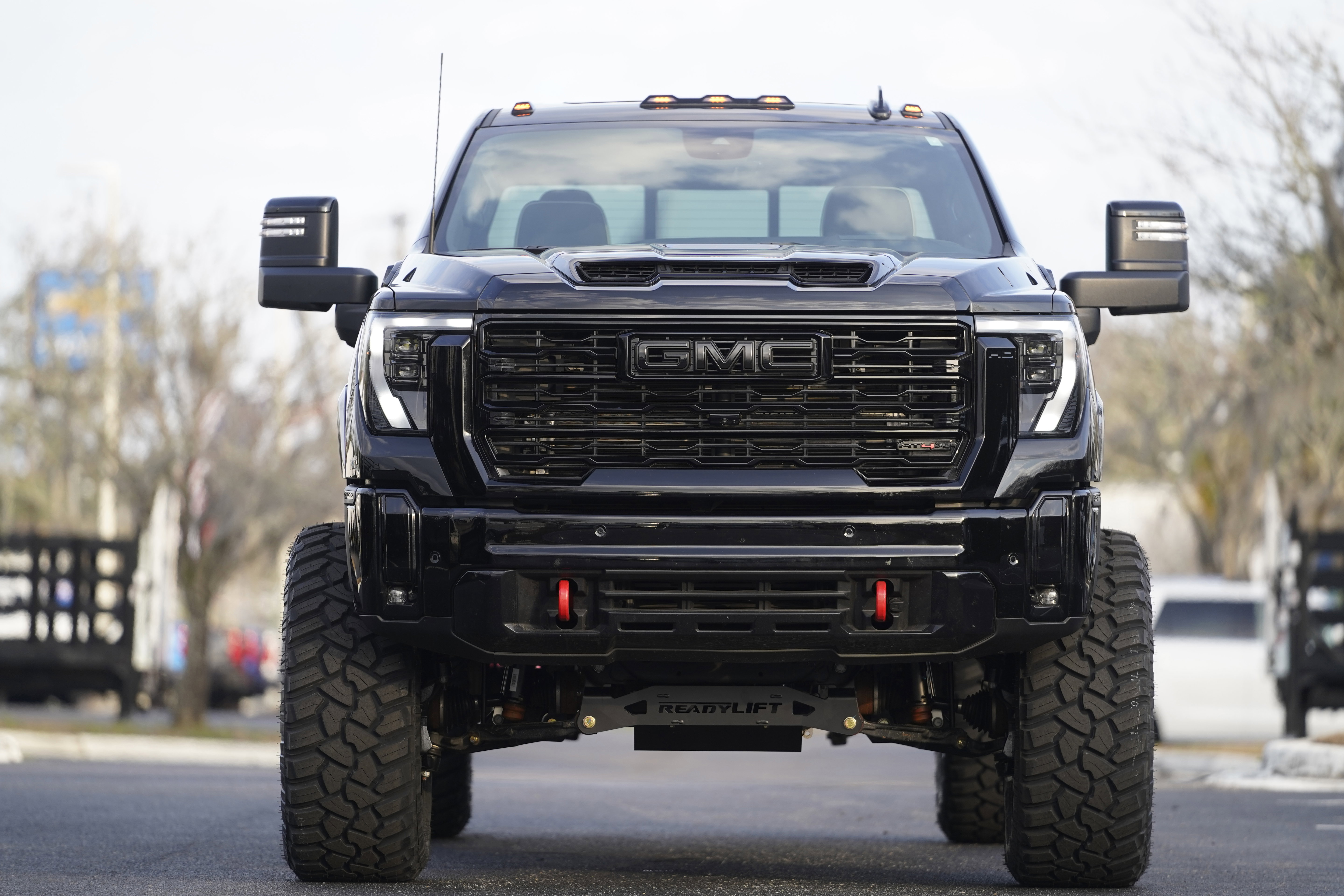 Used 2025 GMC Sierra 2500 AT4X image 37