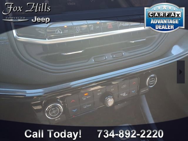 New 2026 Jeep Compass Limited image 21