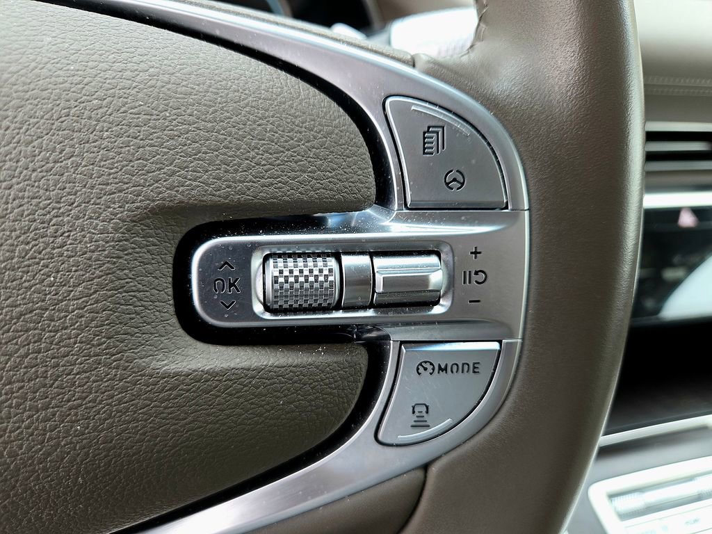 Used 2021 Genesis GV80 3.5T Advanced + image 12