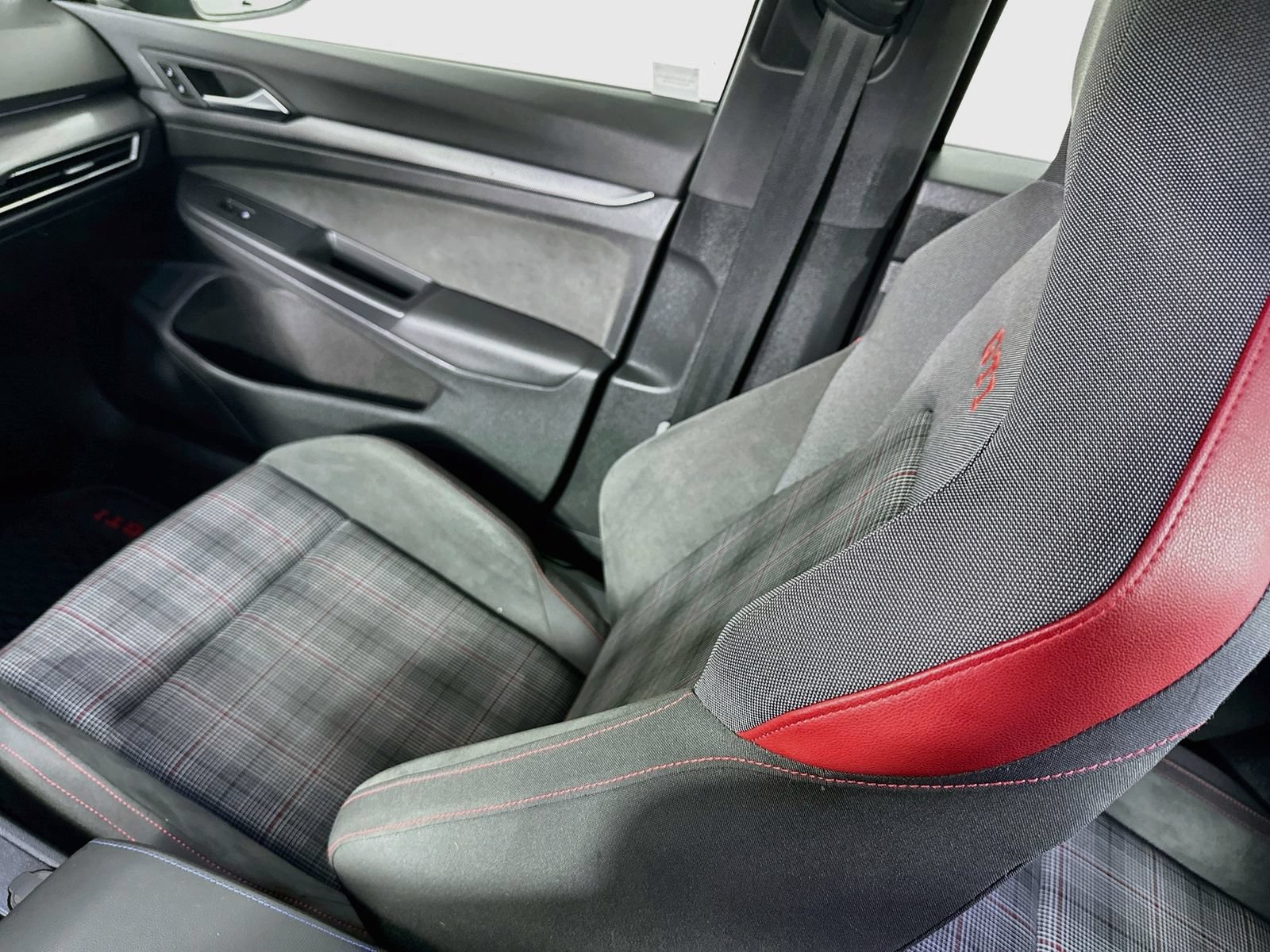 Used 2025 Volkswagen GTI S FWD image 23